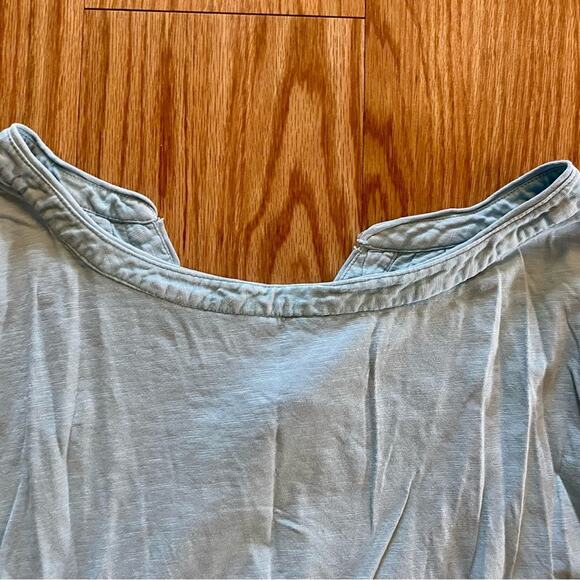 Anthropologie Pastel Blue Raw Hem Boho Blouse Top Womens Large - Picture 10 of 16